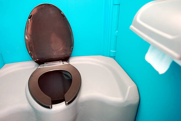 Best Construction site porta potty rental  in Negaunee, MI